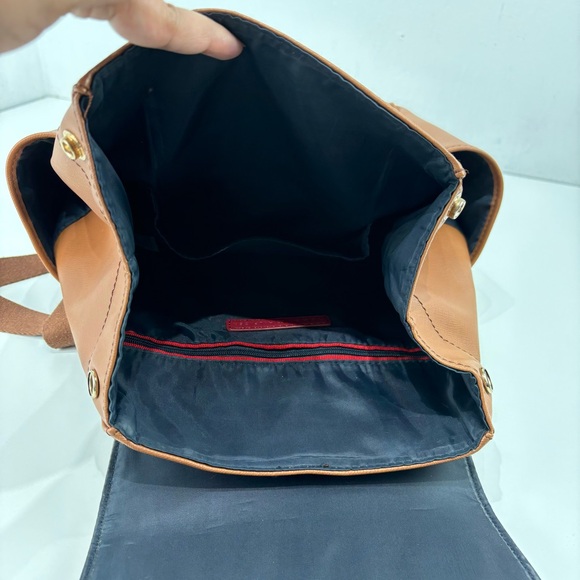 Tommy Hilfiger Beth Il Mini Backpack with Saffiano PVC flap Cognac main image 6